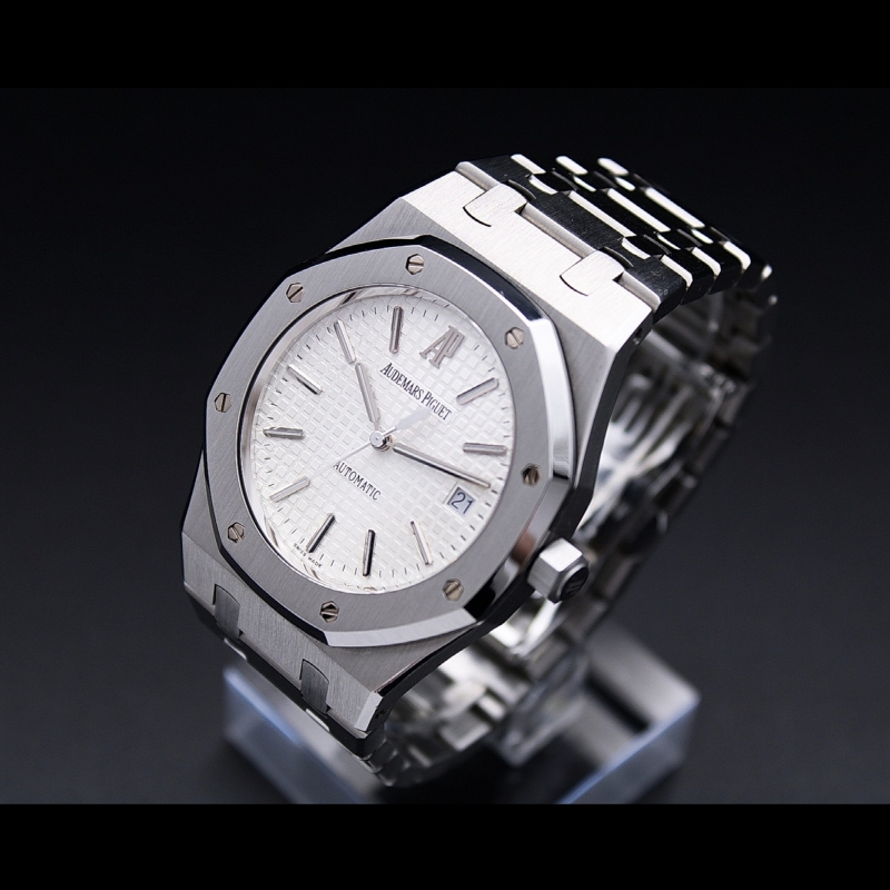 Royal Oak 15300ST - Year 2009